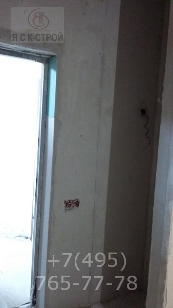 Штукатурка стены при выходе из квартиры в коридор